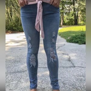 Ripped skinny jeans size 5